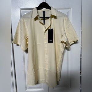Lululemon Men’s button down T-shirt